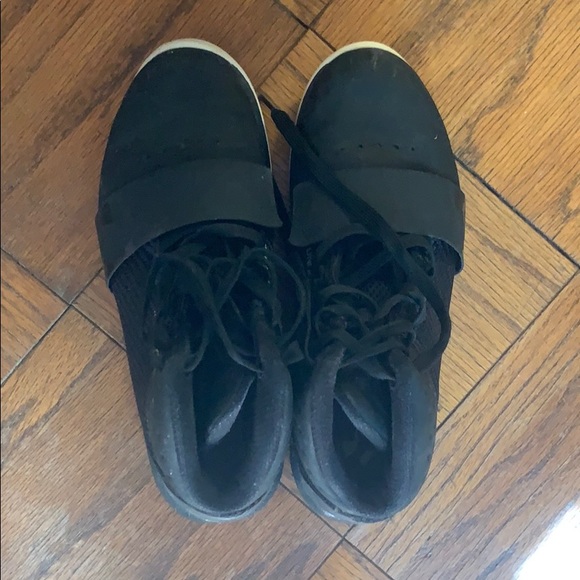 Under Armour Other - Men’s Black Under Armour Basketball Sneakers